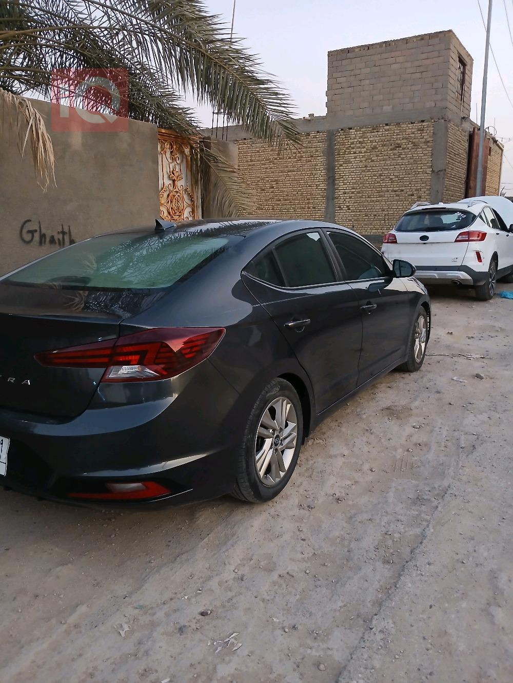 هيونداي النترا
